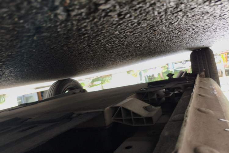 Used CHANGAN NEVO Lumin 2022 210km Sweet Edition Chassis Front Right