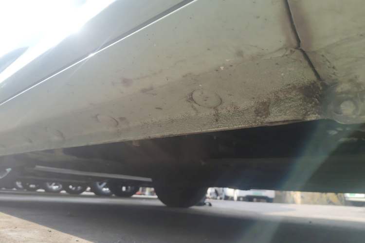 Used CHANGAN NEVO Lumin 2022 210km Sweet Edition Chassis Front Right
