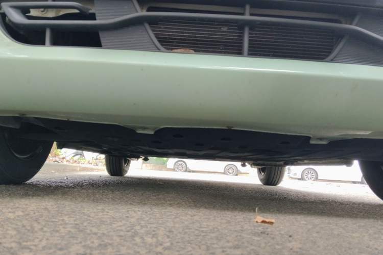 Used CHANGAN NEVO Lumin 2022 155 km – Refreshingly Sweet Edition Chassis Front
