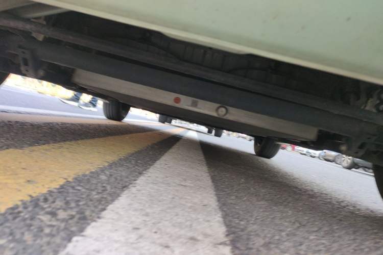 Used CHANGAN NEVO Lumin 2022 210km Sweet Edition Chassis Rear