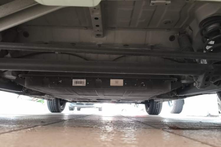 Used CHANGAN NEVO Lumin 2022 155 km – Refreshingly Sweet Edition Chassis Rear