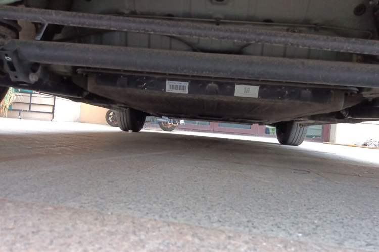 Used CHANGAN NEVO Lumin 2022 155 km – Refreshingly Sweet Edition Chassis Rear Left