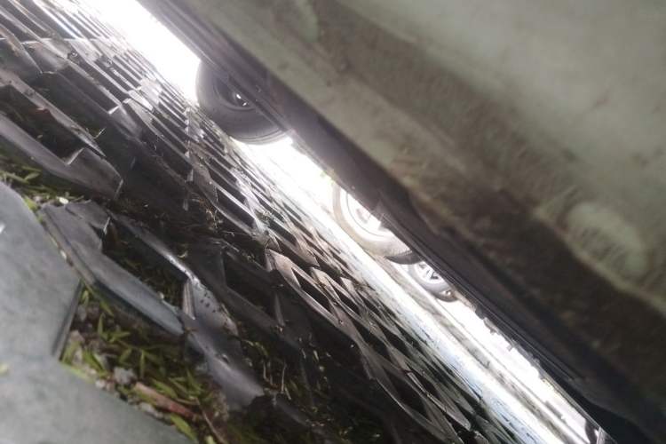 Used CHANGAN NEVO Lumin 2022 155 km – Refreshingly Sweet Edition Chassis Rear Left