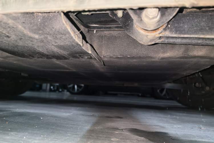 Used CHANGAN NEVO Lumin 2022 155 km – Refreshingly Sweet Edition Chassis Rear Left