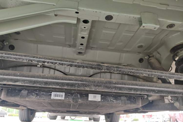 Used CHANGAN NEVO Lumin 2022 155 km – Refreshingly Sweet Edition Chassis Rear