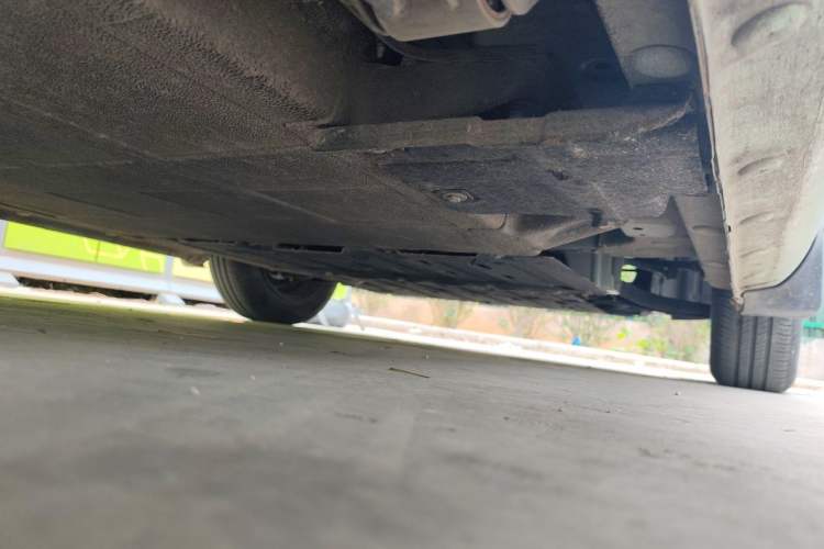 Used CHANGAN NEVO Lumin 2022 210km Sweet Edition Chassis Rear Right