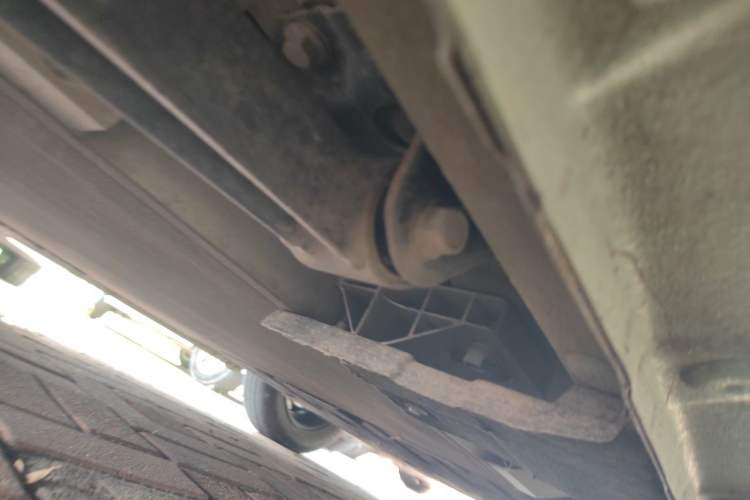 Used CHANGAN NEVO Lumin 2022 210km Sweet Edition Chassis Rear Right