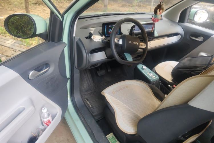 Used CHANGAN NEVO Lumin 2022 155 km – Refreshingly Sweet Edition Driver Seat