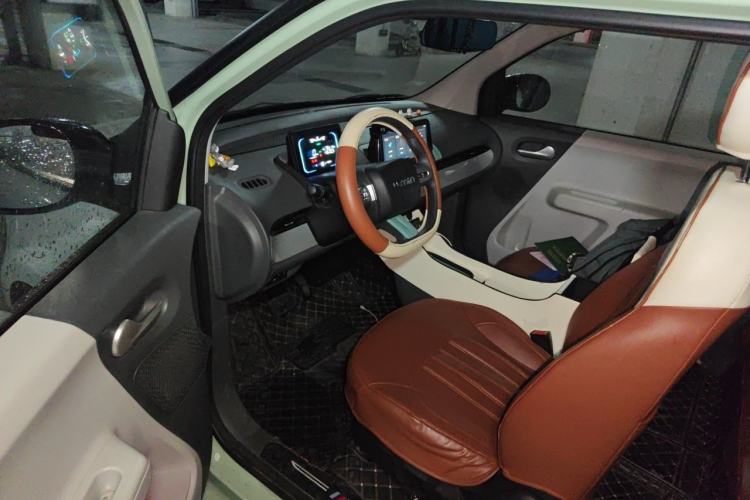 Used CHANGAN NEVO Lumin 2022 155 km – Refreshingly Sweet Edition Driver Seat