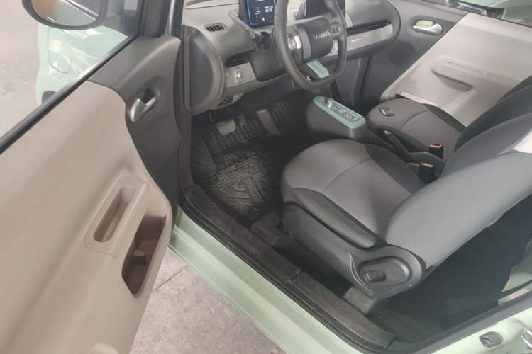 Used CHANGAN NEVO Lumin 2022 210km Sweet Edition Driver Seat