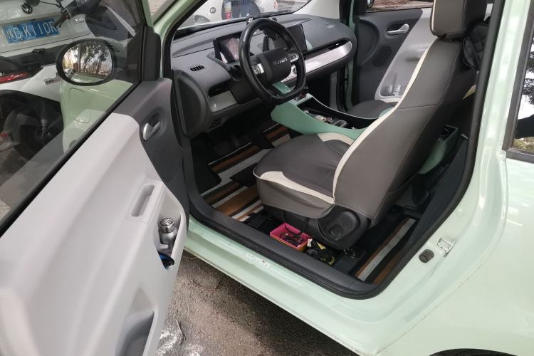 Used CHANGAN NEVO Lumin 2022 155 km – Refreshingly Sweet Edition Driver Seat