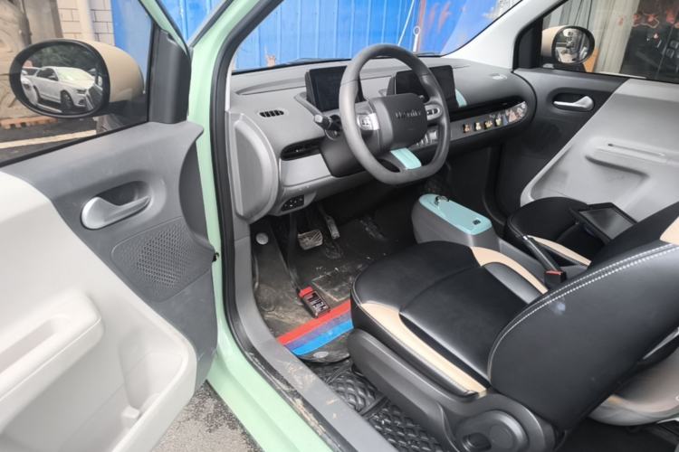 Used CHANGAN NEVO Lumin 2022 155 km – Refreshingly Sweet Edition Driver Seat