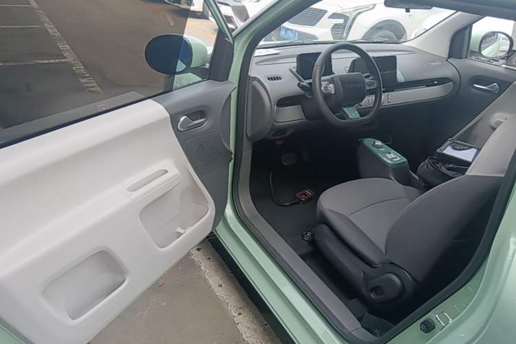 Used CHANGAN NEVO Lumin 2022 210km Sweet Edition Driver Seat