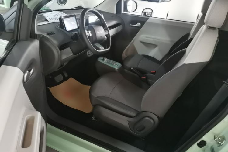Used CHANGAN NEVO Lumin 2022 155 km – Refreshingly Sweet Edition Driver Seat
