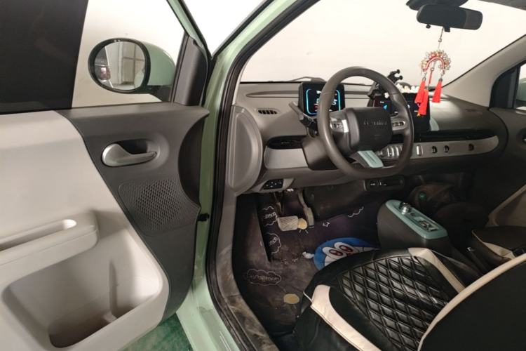 Used CHANGAN NEVO Lumin 2022 155 km – Refreshingly Sweet Edition Driver Seat