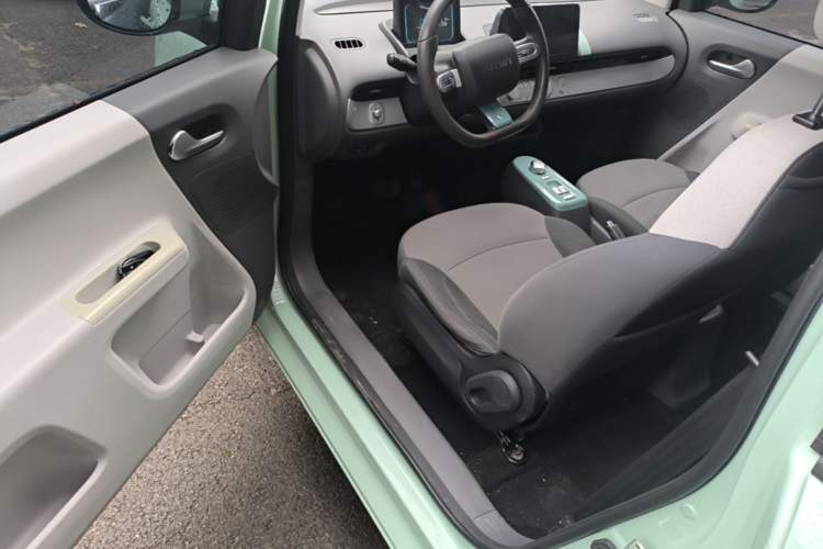 Used CHANGAN NEVO Lumin 2022 210km Sweet Edition Driver Seat