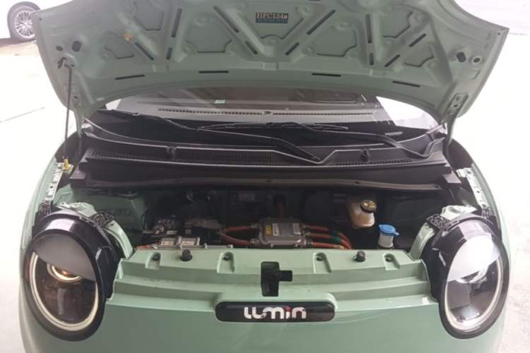Used CHANGAN NEVO Lumin 2022 210km Sweet Edition Engine Bay