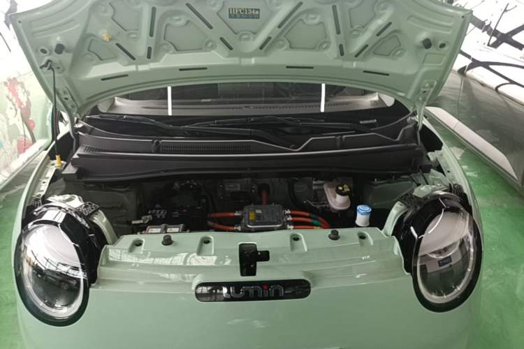Used CHANGAN NEVO Lumin 2022 155 km – Refreshingly Sweet Edition Engine Bay