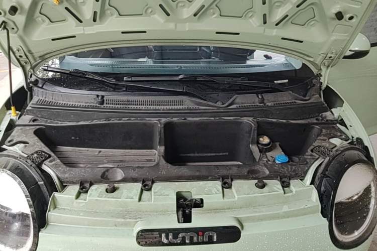 Used CHANGAN NEVO Lumin 2022 155 km – Refreshingly Sweet Edition Engine Bay