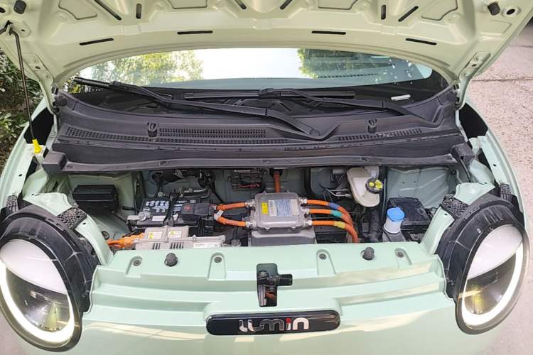 Used CHANGAN NEVO Lumin 2022 210km Sweet Edition Engine Bay