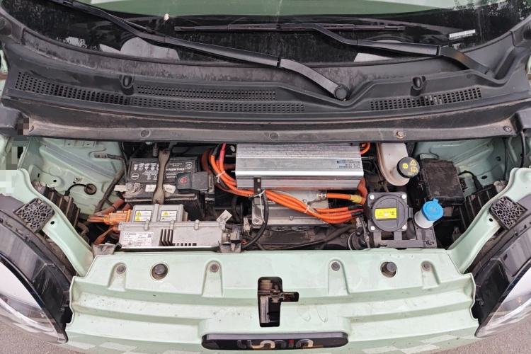 Used CHANGAN NEVO Lumin 2022 301km Honey-Sweet Version Engine Bay
