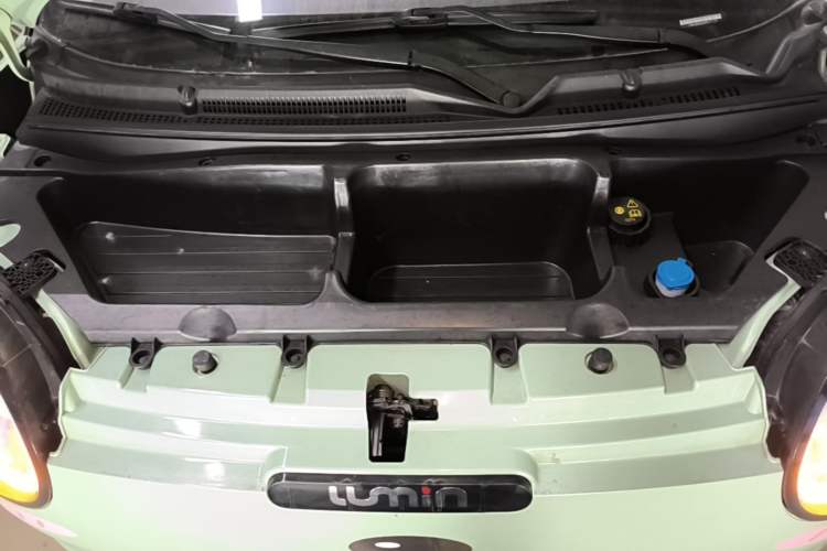 Used CHANGAN NEVO Lumin 2022 210km Sweet Edition Engine Bay