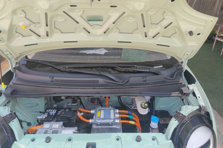 Used CHANGAN NEVO Lumin 2022 155 km – Refreshingly Sweet Edition Engine Bay