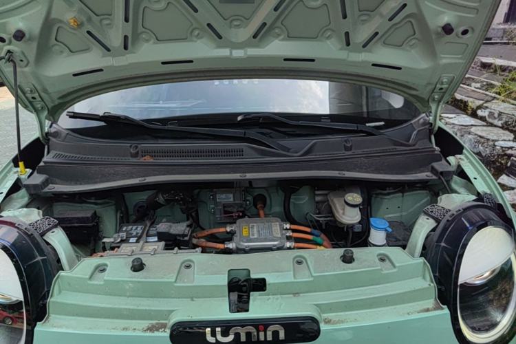 Used CHANGAN NEVO Lumin 2022 301km Honey-Sweet Version Engine Bay