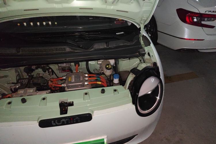 Used CHANGAN NEVO Lumin 2022 155 km – Refreshingly Sweet Edition Engine Bay Left