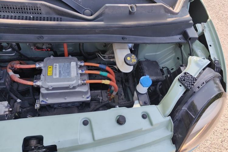 Used CHANGAN NEVO Lumin 2022 210km Sweet Edition Engine Bay Left