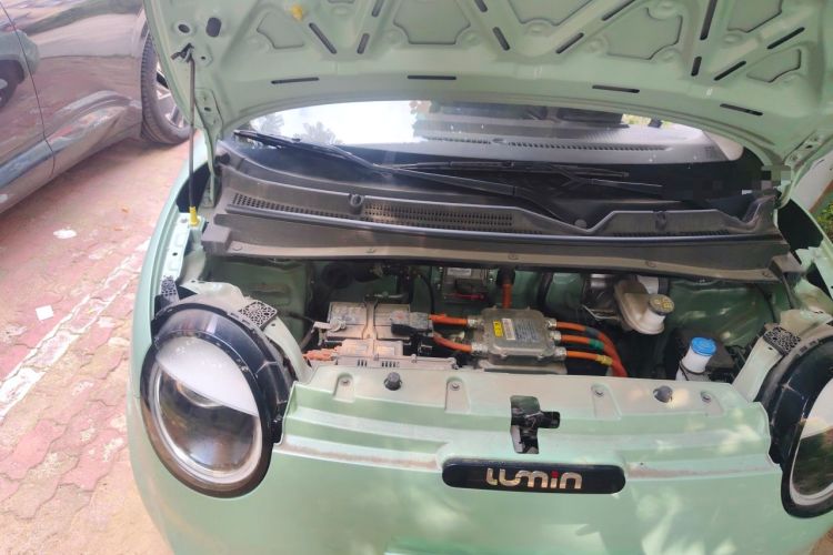 Used CHANGAN NEVO Lumin 2022 155 km – Refreshingly Sweet Edition Engine Bay Right