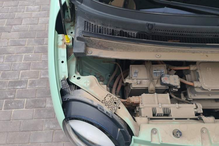 Used CHANGAN NEVO Lumin 2022 210km Sweet Edition Engine Bay Right