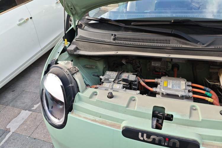 Used CHANGAN NEVO Lumin 2022 210km Sweet Edition Engine Bay Right