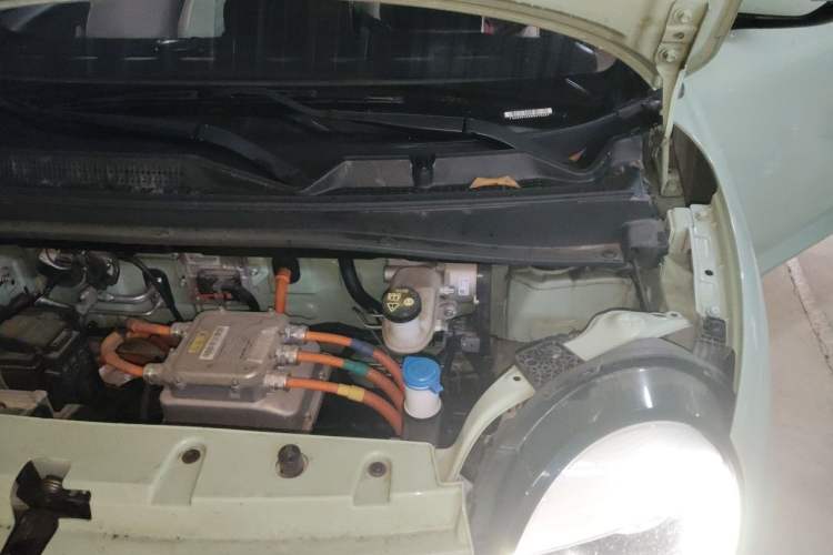 Used CHANGAN NEVO Lumin 2022 210km Sweet Edition Engine Bay Right