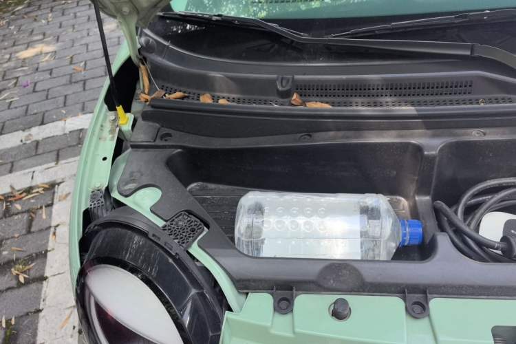 Used CHANGAN NEVO Lumin 2022 210km Sweet Edition Engine Bay Right