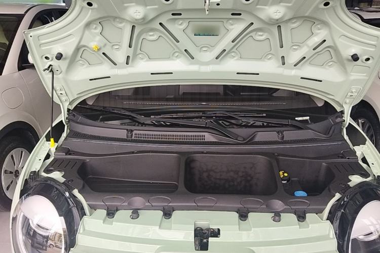 Used CHANGAN NEVO Lumin 2022 155 km – Refreshingly Sweet Edition Engine Bay