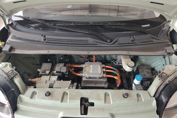 Used CHANGAN NEVO Lumin 2022 301km Honey-Sweet Version Engine Bay