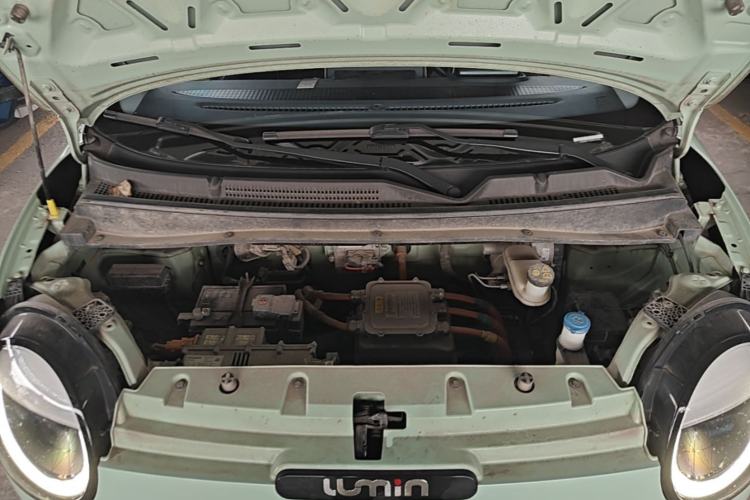 Used CHANGAN NEVO Lumin 2022 301km Honey-Sweet Version Engine Bay