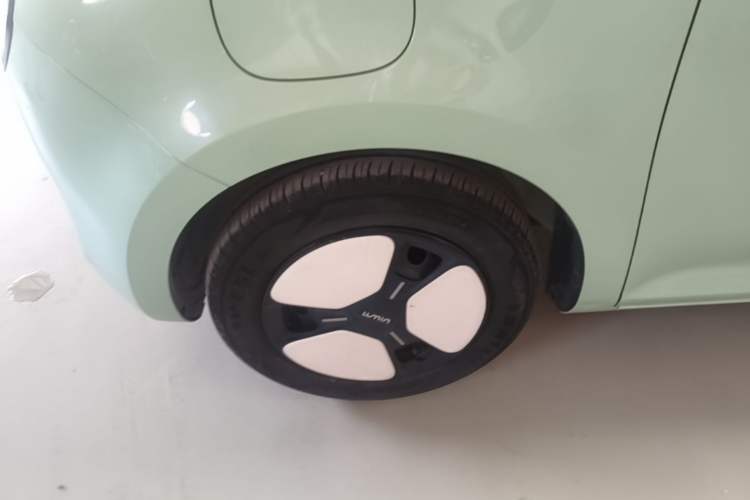 Used CHANGAN NEVO Lumin 2022 210km Sweet Edition Exterior 2