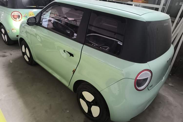 Used CHANGAN NEVO Lumin 2022 210km Sweet Edition Exterior 2