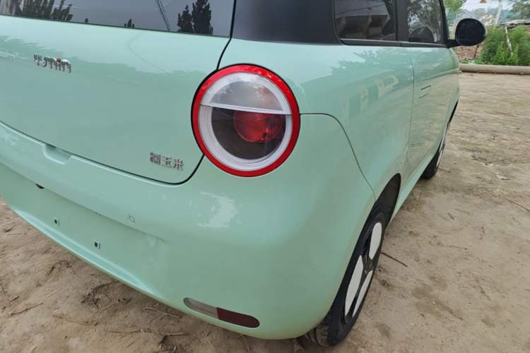 Used CHANGAN NEVO Lumin 2022 155 km – Refreshingly Sweet Edition Exterior 3