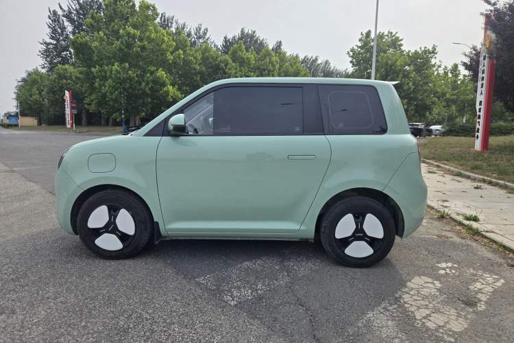 Used CHANGAN NEVO Lumin 2022 155 km – Refreshingly Sweet Edition Exterior 3