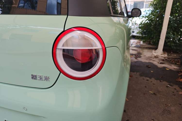 Used CHANGAN NEVO Lumin 2022 155 km – Refreshingly Sweet Edition Exterior 3