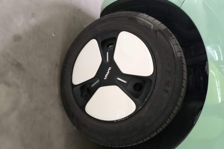 Used CHANGAN NEVO Lumin 2022 210km Sweet Edition Exterior 4