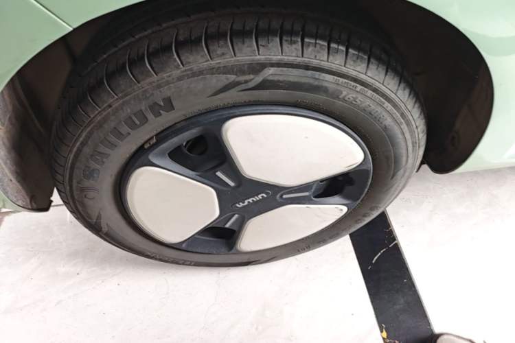 Used CHANGAN NEVO Lumin 2022 210km Sweet Edition Exterior 5