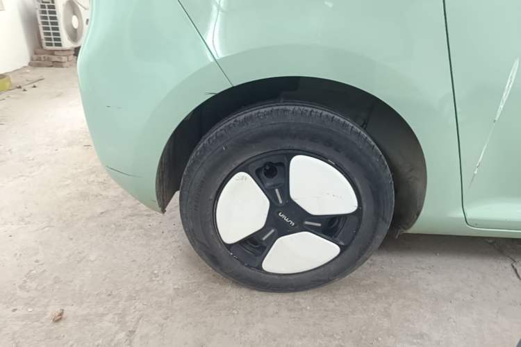 Used CHANGAN NEVO Lumin 2022 155 km – Refreshingly Sweet Edition Exterior 5