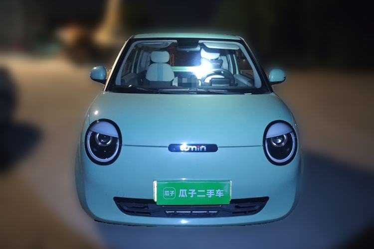 Used CHANGAN NEVO Lumin 2022 155 km – Refreshingly Sweet Edition Front