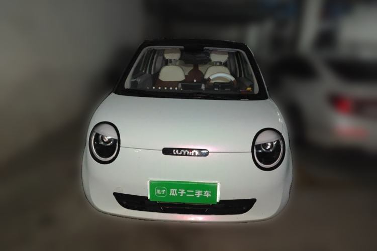 Used CHANGAN NEVO Lumin 2022 155 km – Refreshingly Sweet Edition Front