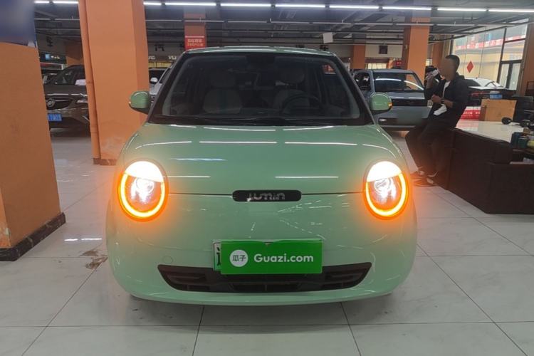 Used CHANGAN NEVO Lumin 2022 155 km – Refreshingly Sweet Edition Front