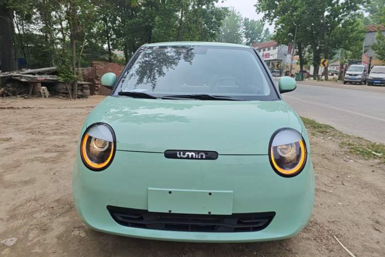 Used CHANGAN NEVO Lumin 2022 155 km – Refreshingly Sweet Edition Front
